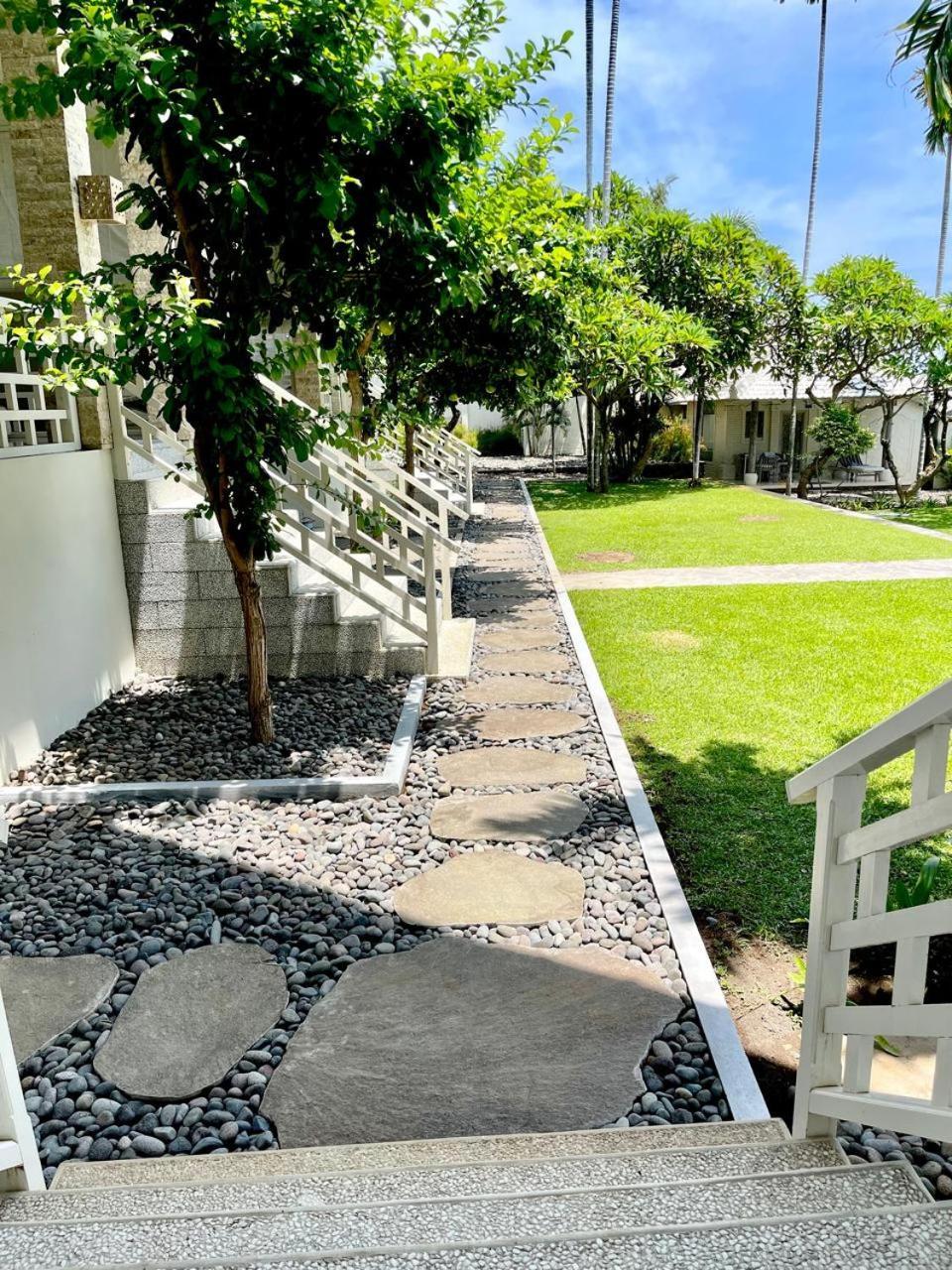 Dhauteya Villa Ambat エクステリア 写真